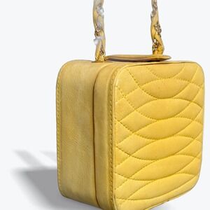 Vintage‎ Giorgio Beverly Hills 1980s Quilted Leather Crossbody Shoulder Bag Cube